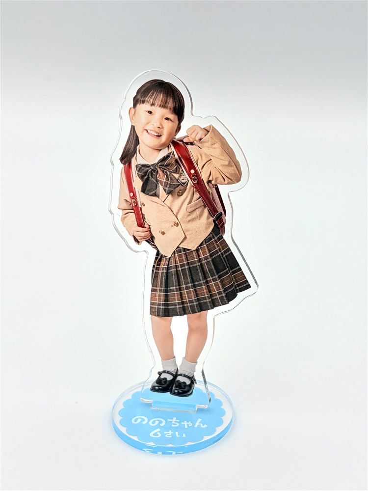 �̂̂���� �A�N�����X�^���h(6��)