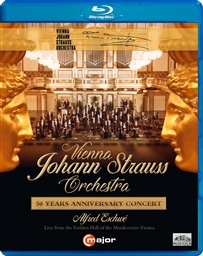 ウィーン・ヨハン・シュトラウス管弦楽団〜50周年記念コンサート・ライヴ (Vienna Johann Strauss Orchestra / 50 Years Anniversary Concert) [Blu-ray] [Import] [日本語帯・解説付]